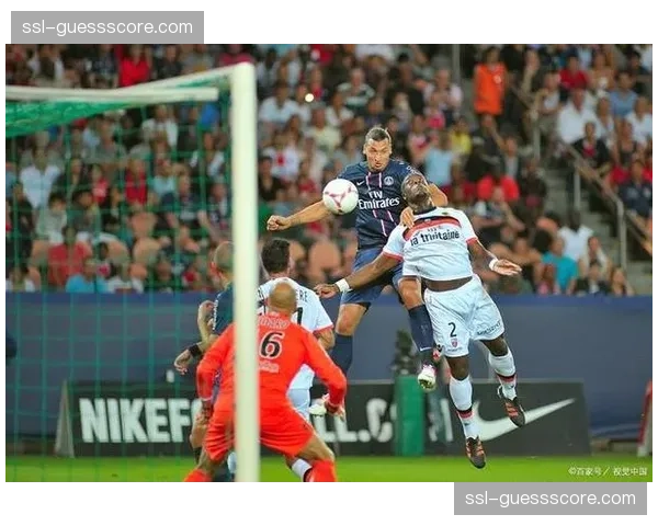 梅斯0-0战平洛里昂，双方门将发挥神勇